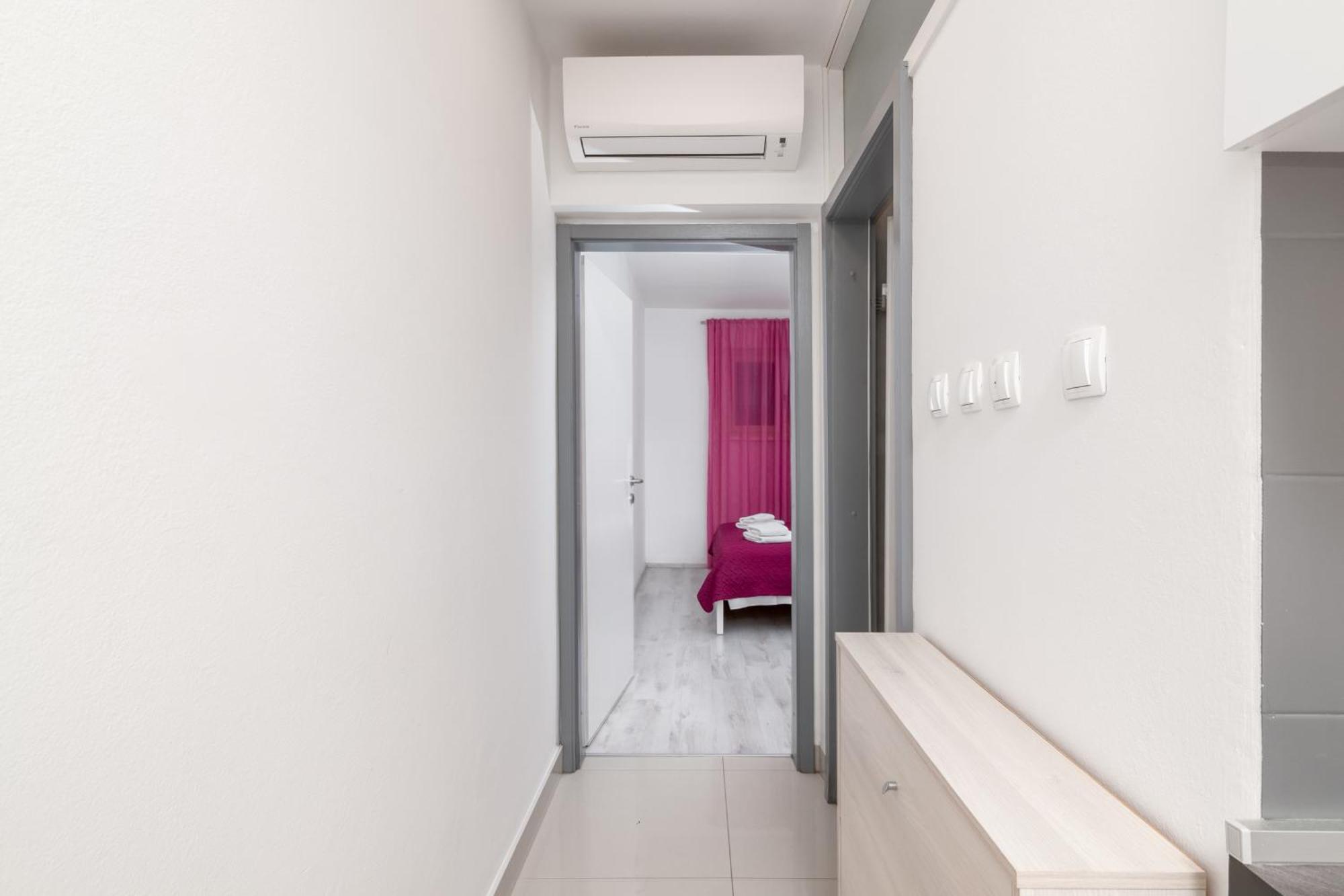 Apartments With A Parking Space Rabac, Labin - 6464 المظهر الخارجي الصورة